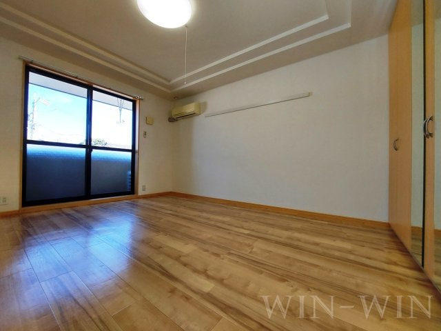 グランデール栄の居間・リビング