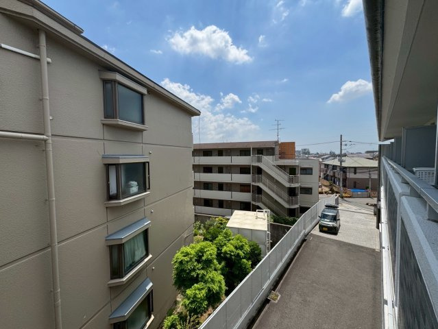 シンフォニーレジデンス柴原の展望