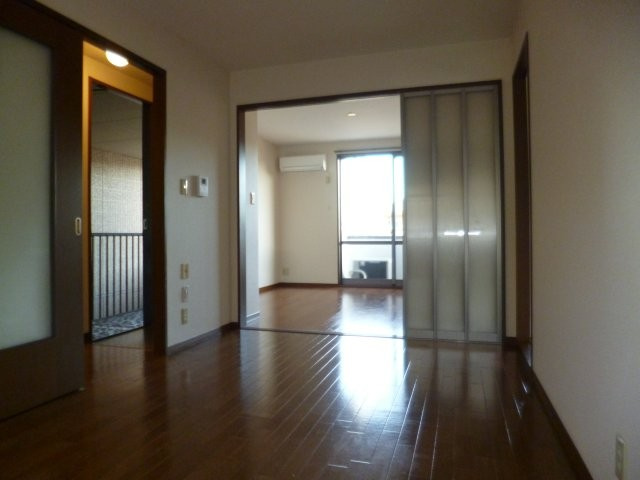 メゾンデラＷ　Ｂのキッチン|ダイニングキッチン