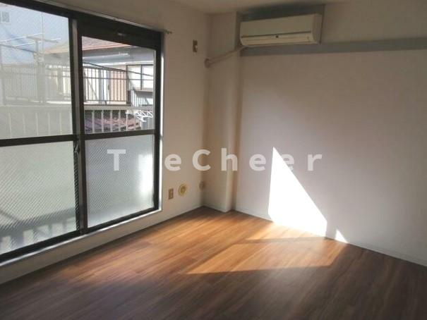 池袋ハイツの居間・リビング