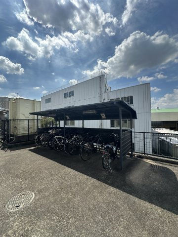 グランドール美山の駐車場