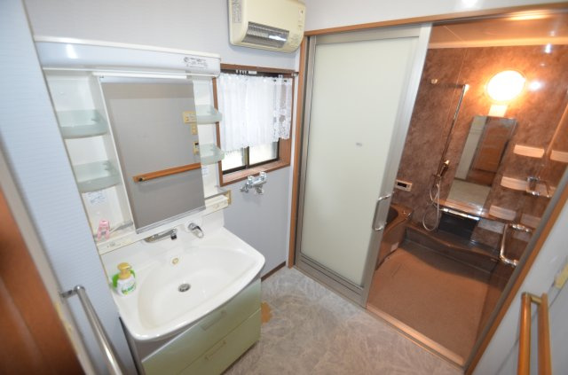 中古住宅　若松区高須北1丁目の脱衣所|洗面所