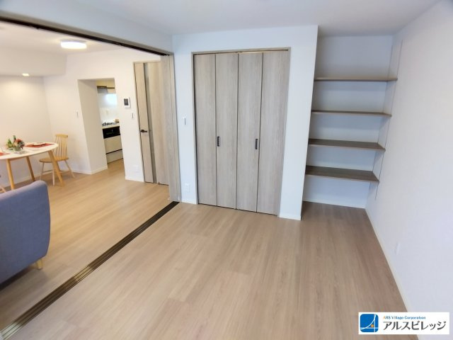 志木ニュータウン南の森弐番街8号棟の居間・リビング