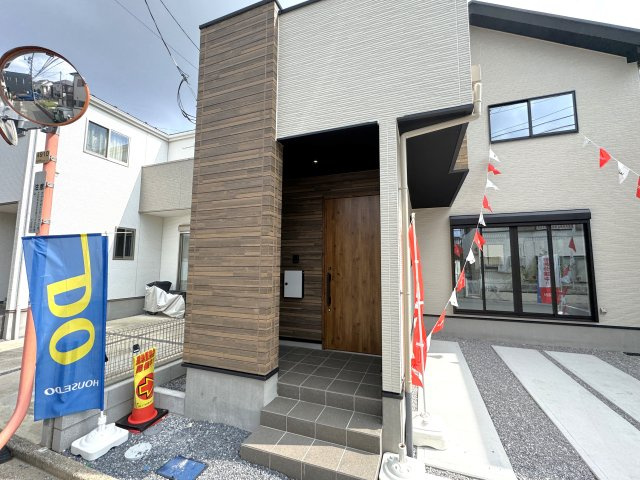 松戸市栗ケ沢新築戸建（栗ケ沢４期）のエントランス|エントランス・玄関ポーチ
