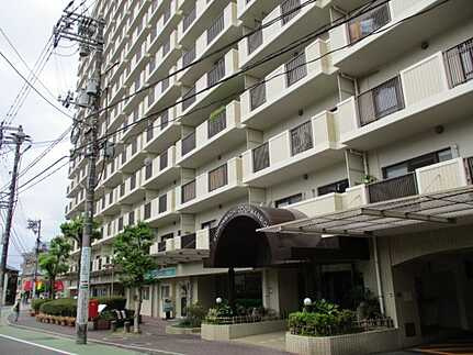 己斐本町CO-OPマンションの外観