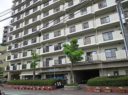 己斐本町CO-OPマンションの外観