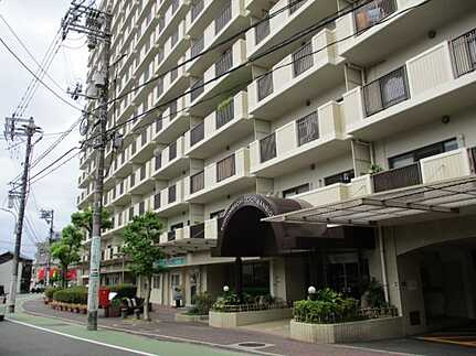 己斐本町CO-OPマンションの外観