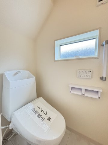 桜井市大字浅古全２棟のトイレ|1階2階トイレあり