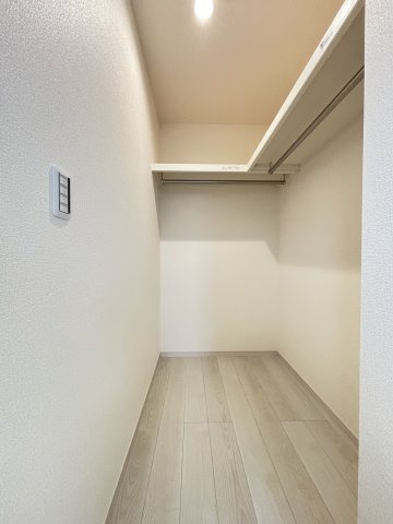 桜井市大字浅古全２棟のバルコニー|インナーバルコニーで急な雨でも安心です。