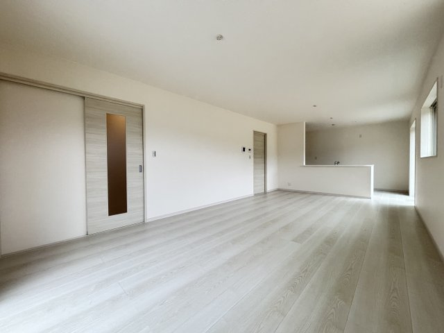 桜井市大字浅古全２棟の居間・リビング