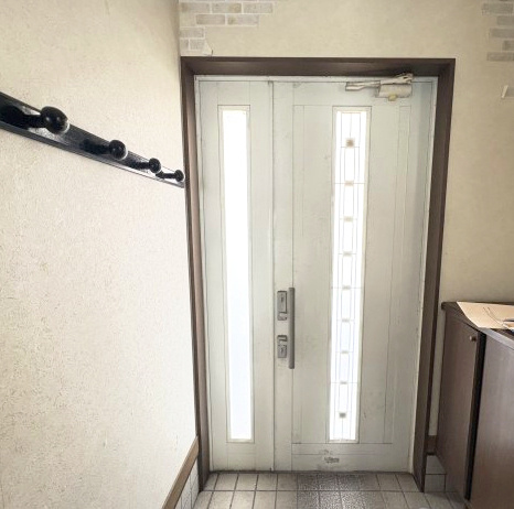 橿原市土橋町の玄関|明るく開放的な内玄関