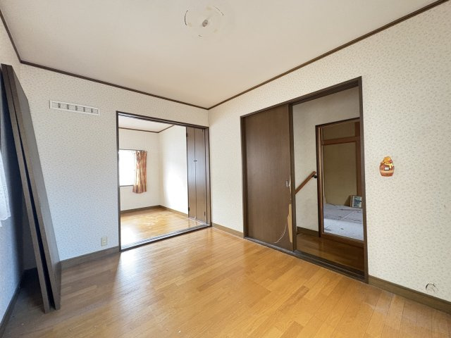 橿原市土橋町の洋室|2階洋室6帖　