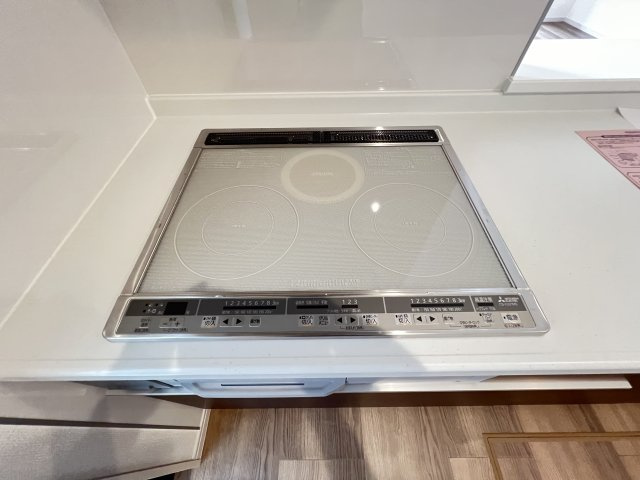 桜井市大字浅古全２棟のキッチン|IHクッキングヒーター