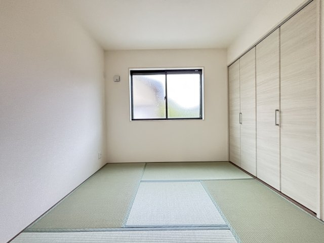 桜井市大字浅古全２棟の和室|リビングに隣接。使い方いろいろな和室4.5帖