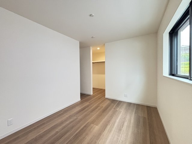 桜井市大字浅古全２棟の洋室