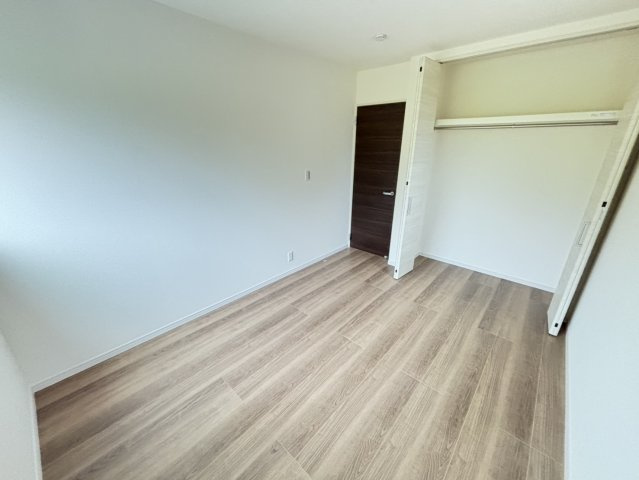 桜井市大字浅古全２棟の洋室