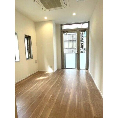 千代田区九段北１丁目の賃貸マンション