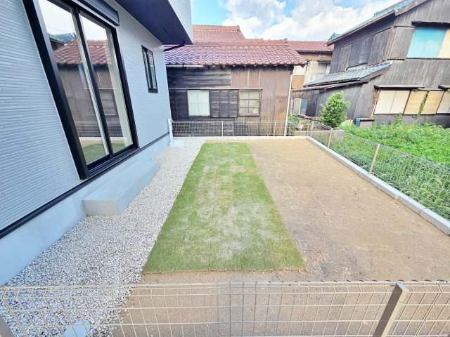 【庭】 | 知多市八幡汐海道　2号棟