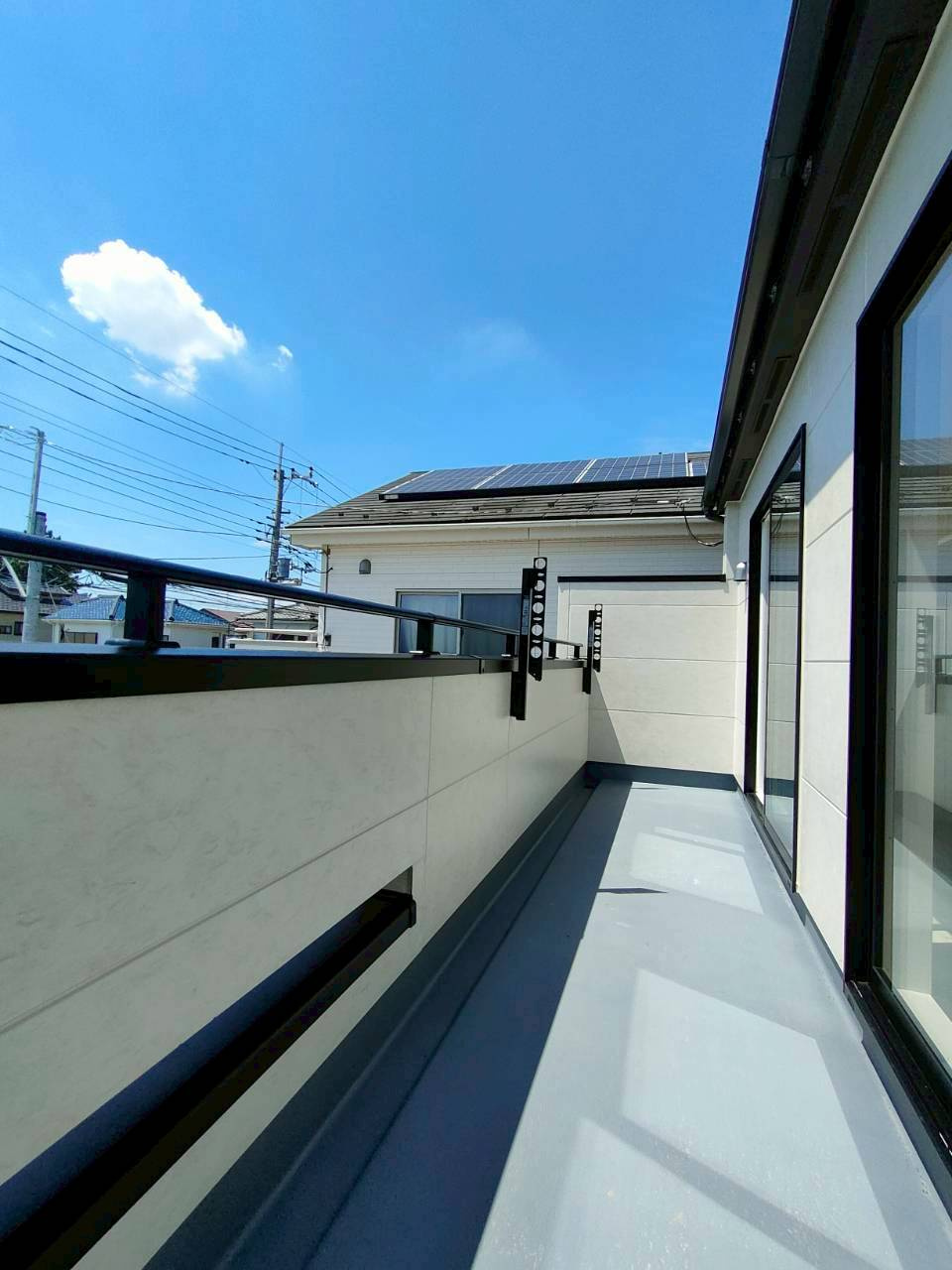 北葛飾郡松伏町　松伏　新築戸建　全5棟のバルコニー|外からの目が気にならないバルコニーで洗濯物が干せます