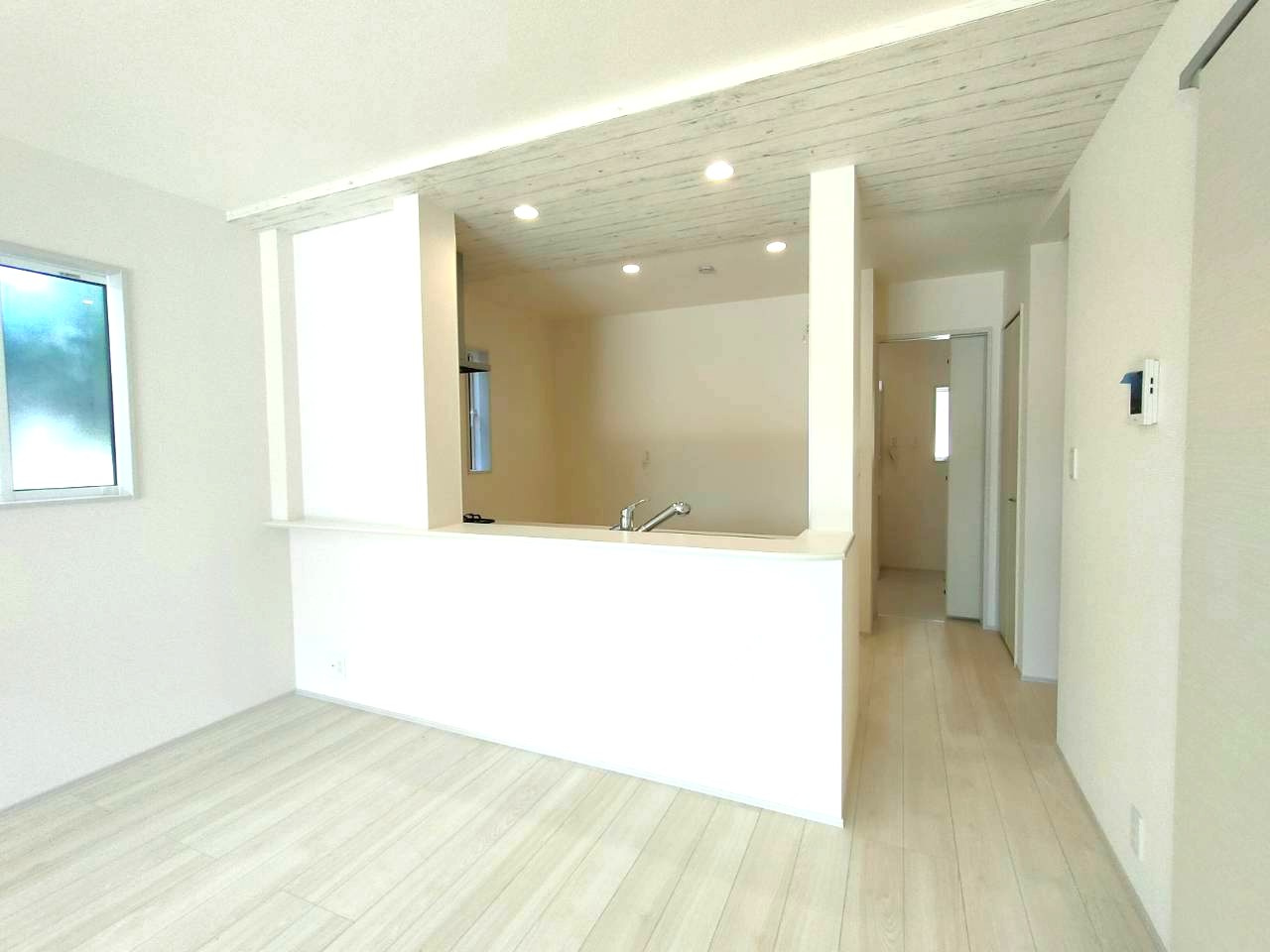 北葛飾郡松伏町　松伏　新築戸建　全5棟の居間・リビング|使いやすいリビングです