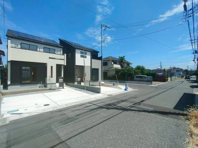 北葛飾郡松伏町　松伏　新築戸建　全5棟の前面道路含む現地写真|前面道路含む現地写真です