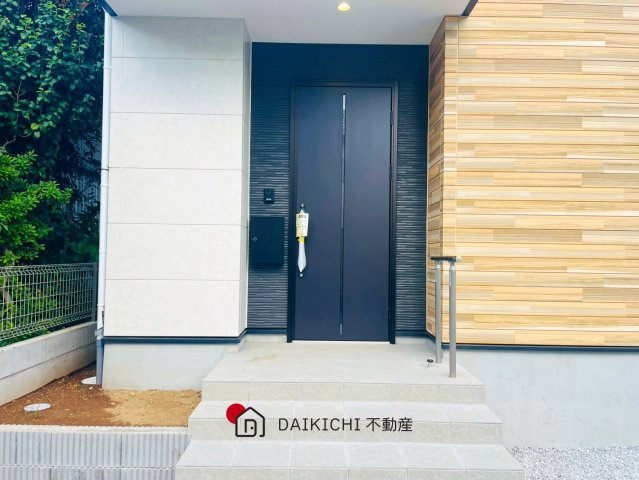 【玄関】 | 桶川市北9期　KEIAI GRACE　新築戸建　全1棟　1号棟