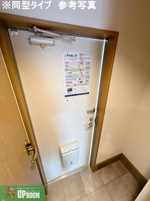 シーズンコート犬山の玄関