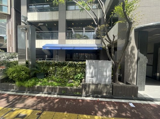 赤坂ウイングの外観