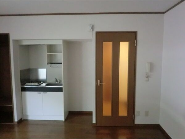 第一中央ビルディングのキッチン|使いやすいキッチンです