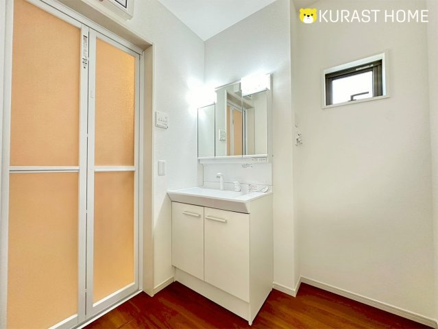 京都市西京区桂池尻町　新築戸建のバルコニー