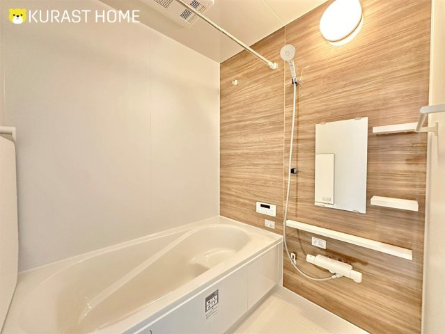 京都市西京区桂池尻町　新築戸建の浴室