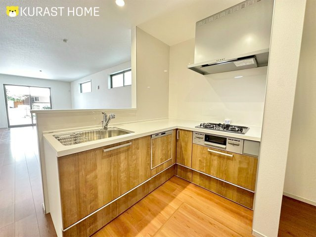 京都市西京区桂池尻町　新築戸建のキッチン