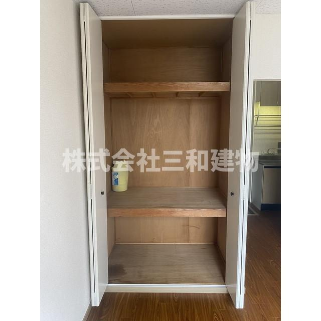 Ｓコートの収納|洋室収納