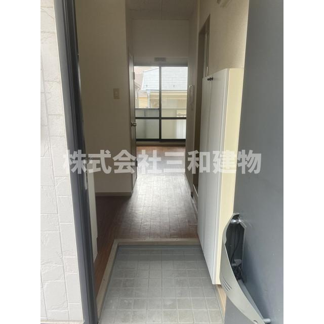 Ｓコートの玄関