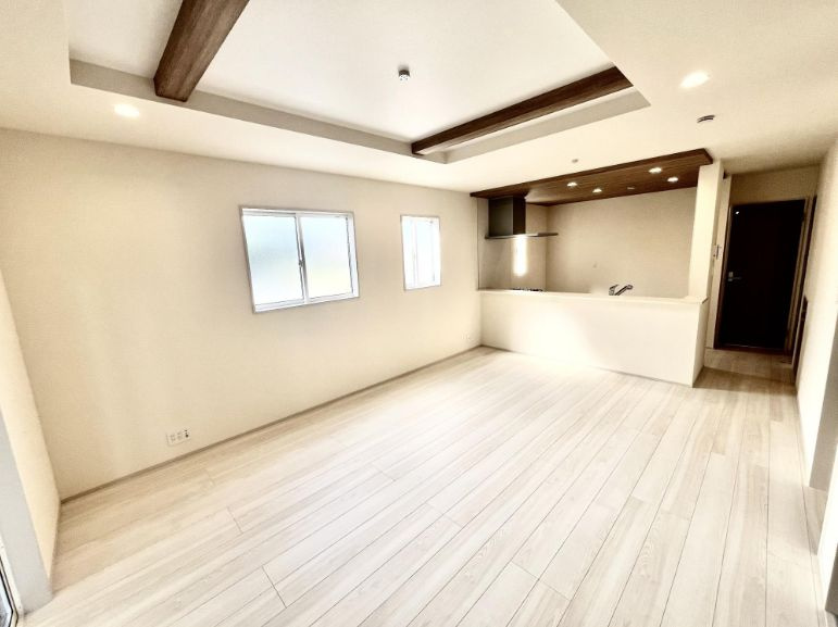 狭山市富士見２丁目　新築戸建　全２棟　１号棟の居間・リビング