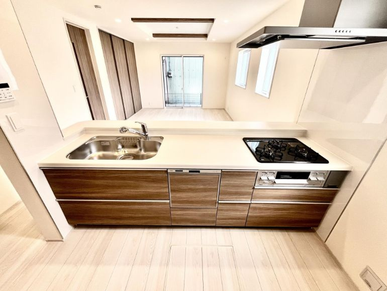 狭山市富士見２丁目　新築戸建　全２棟　１号棟のキッチン