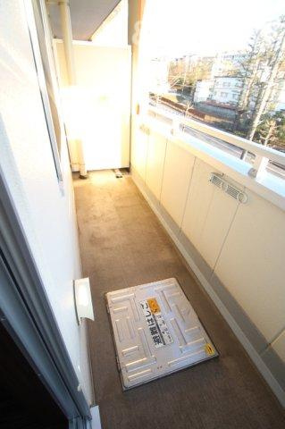 ファースト　クライムのバルコニー|バルコニー付きです