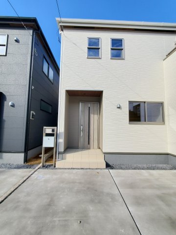 吉川市　保　新築戸建　全2棟　のトイレ|シンプルで清潔感◎。毎日気持ちよく使える空間