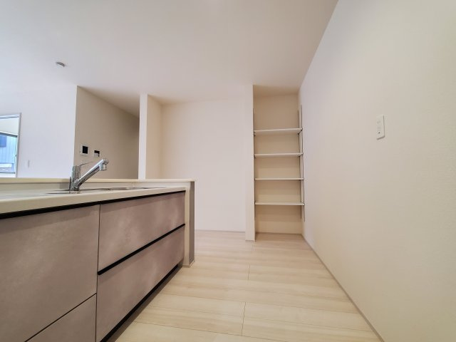 吉川市　保　新築戸建　全2棟　の洋室|安眠を支える静けさ。毎日を整えるマイルーム