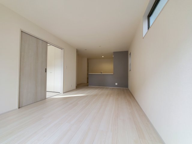 吉川市　保　新築戸建　全2棟　の前面道路含む現地写真|前面道路含む現地写真です