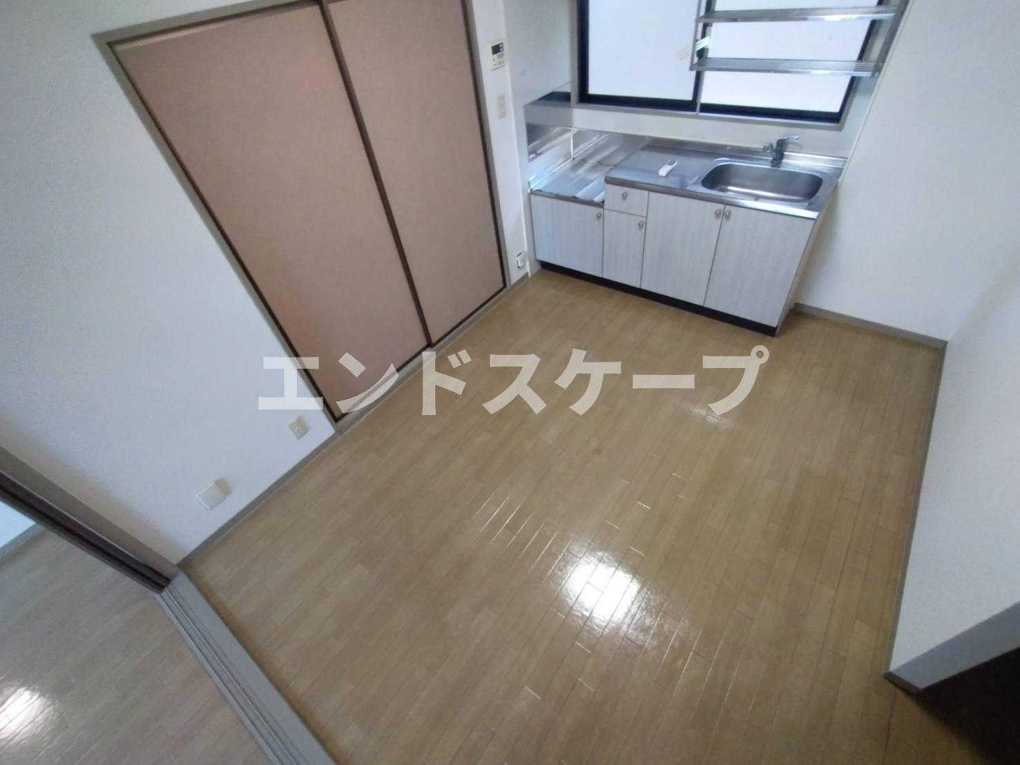 サンワハイツＢの居間・リビング|高崎、前橋のお部屋探しはエンドスケープまで！お客様の理想お聞かせ下さい♪