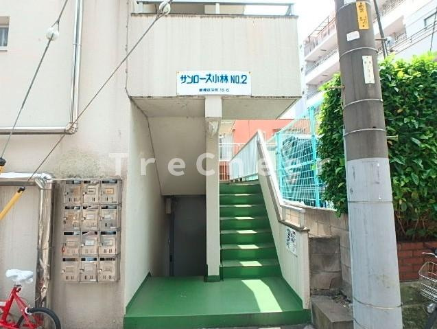 サンローズ小林ナンバー２のエントランス