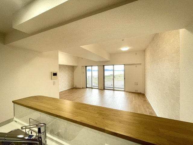 アーバンビュー渚ガーデン・タワーヴィレッジ二番館のキッチン|料理をしながら家族を暖かく見守ることができるキッチンです。