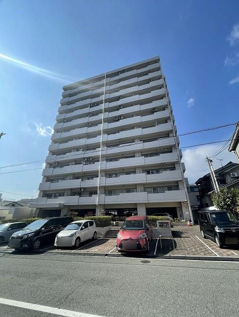 パルハイツ呉中央5丁目の外観|呉I・Cまで約700ｍ広島方面へのアクセスが良好な立地です。