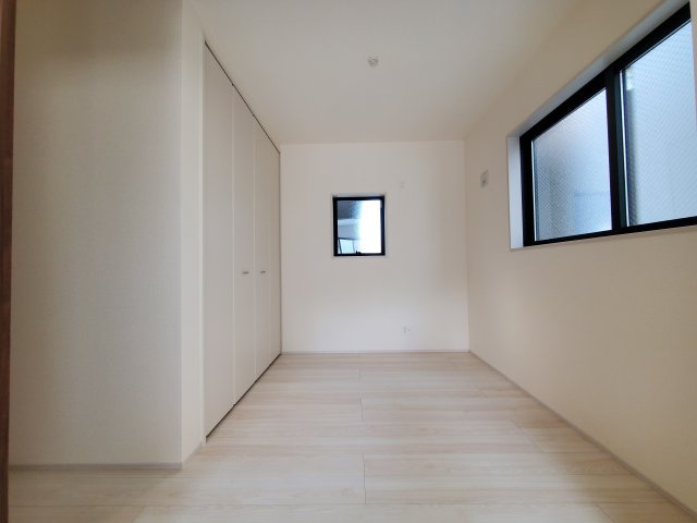 吉川市　保　新築戸建　全2棟　の洋室|使い勝手のいい洋室です