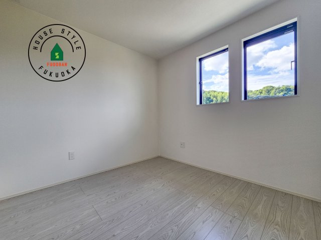 糟屋郡志免町志免中央3丁目第1-2棟（2号棟）の洋室|明るい洋室です