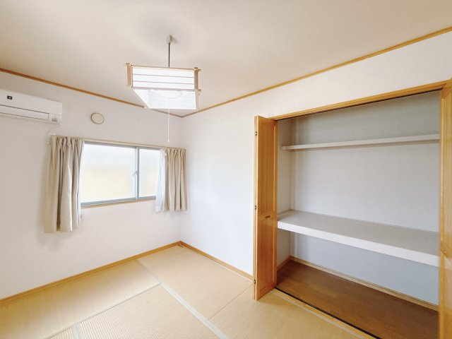 【中古戸建】前橋市富士見町小暮の収納|■和室｜和室でしか味わえない畳ならではの香りや素材で和のやすらぎを感じてください♪休日はお子様とお昼寝するのにも最適です！