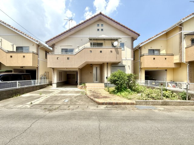 【中古戸建】前橋市富士見町小暮の外観|■外観｜閑静な住宅街で始める新しい暮らし♪開放的な毎日をあなたへ(^^♪
