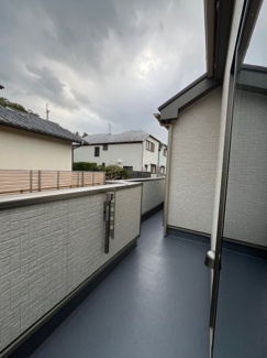 【バルコニー】 | 東大池３丁目　新築戸建 | バルコニーが広いので洗濯物はもちろんお布団も干せます。