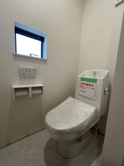 【トイレ】 | 東大池３丁目　新築戸建 | 2階　トイレ